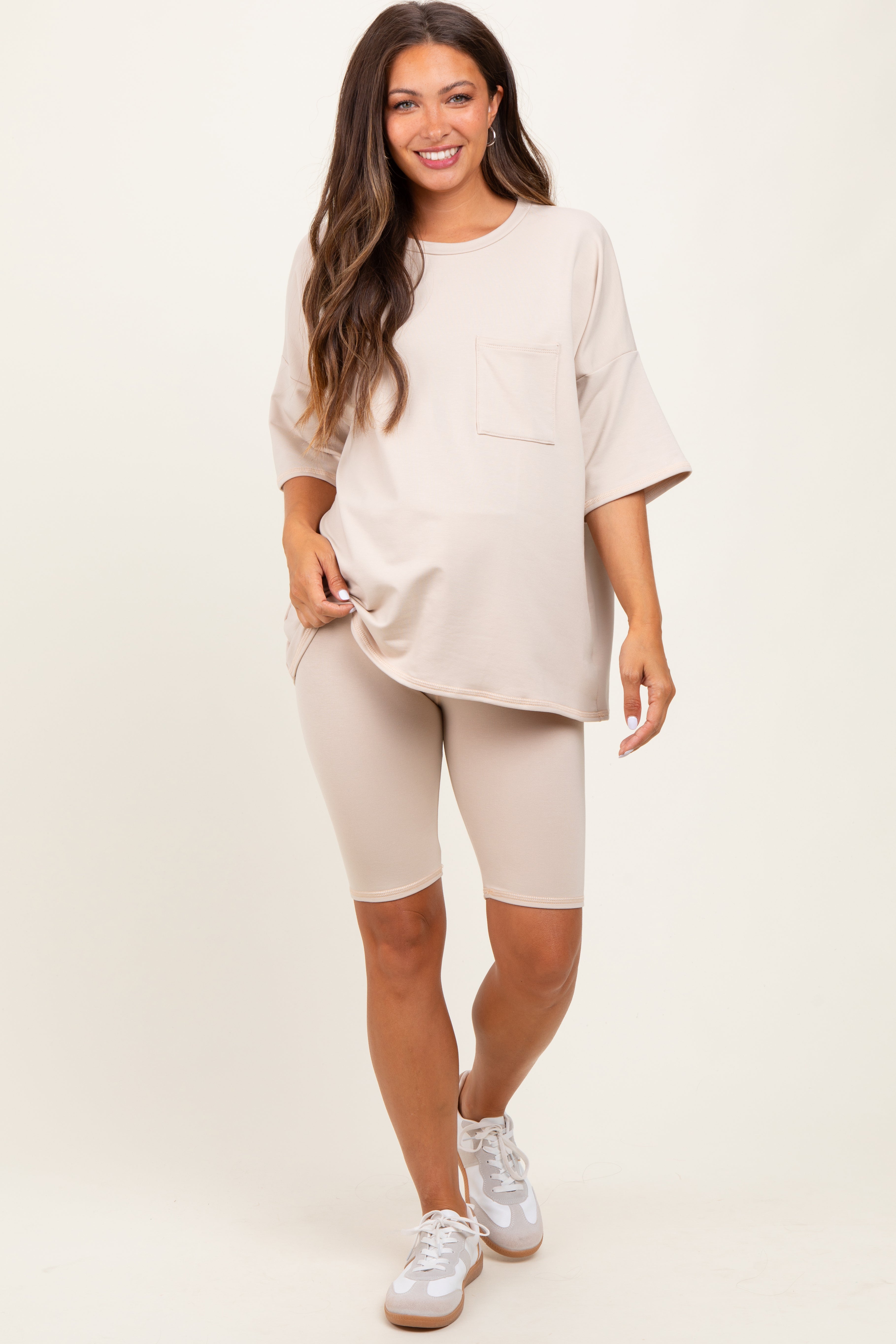 Maternity Lounge Set - Comfortable Oversized Top & Biker Shorts 0